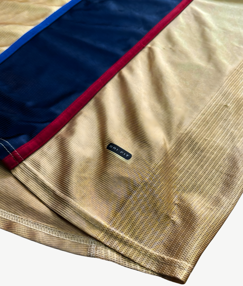 BARCELONA 2001/02 AWAY SHIRT