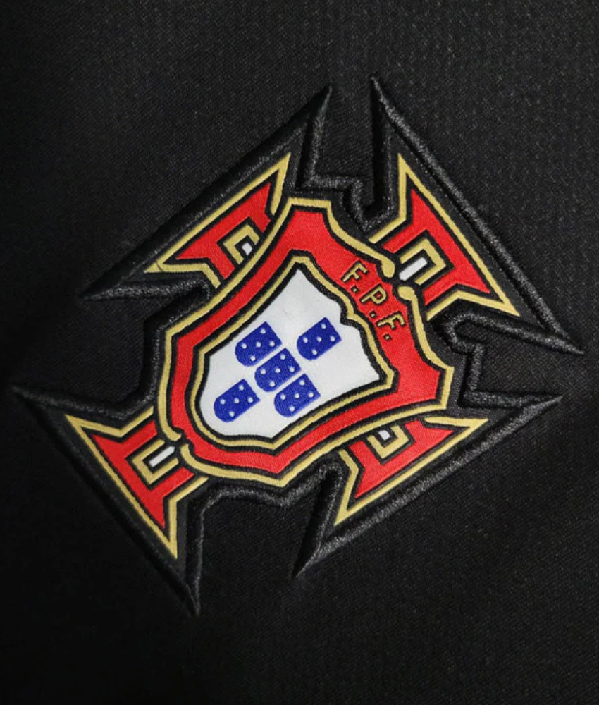 PORTUGAL 2006/07 AWAY SHIRT