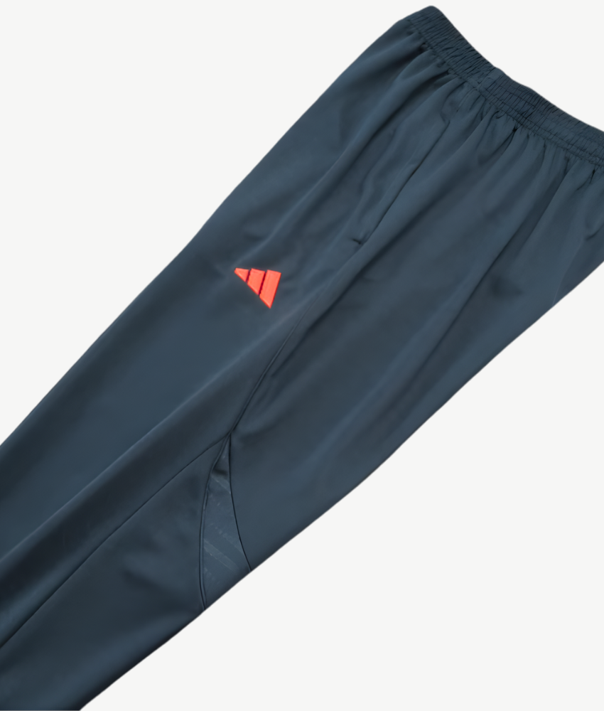 BAYERN MUNICH 2025/26 GREY/RED 1/4 ZIP TRACKSUIT