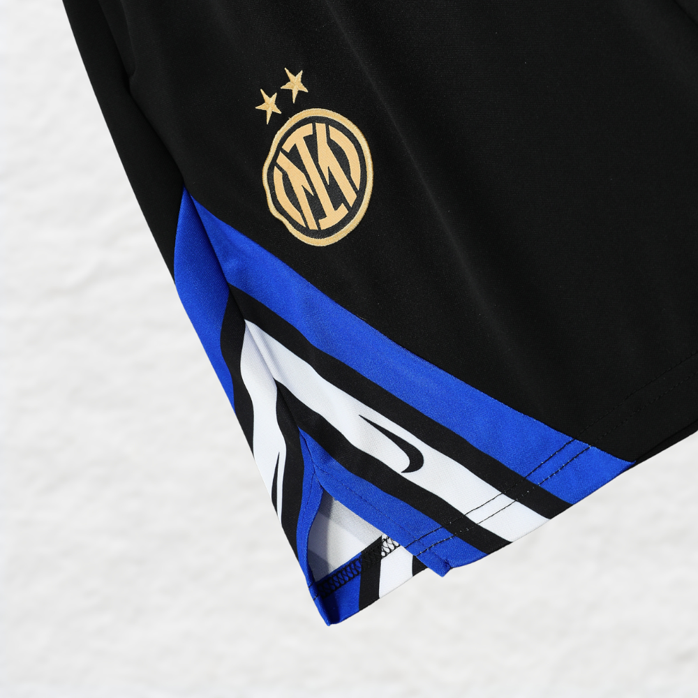 INTER MILAN 2025/26 BLACK 'OLD-SCHOOL' TRAINING SET