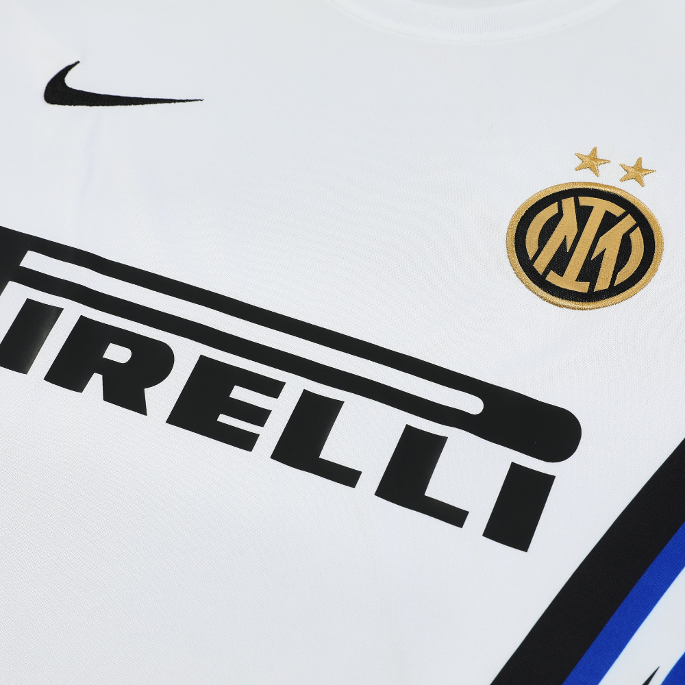 INTER MILAN 2025/26 WHITE 'OLD-SCHOOL' TRAINING SET