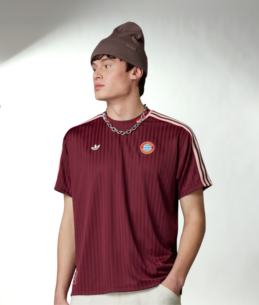 BAYERN MUNICH 2025/26 PRE-MATCH SHIRT