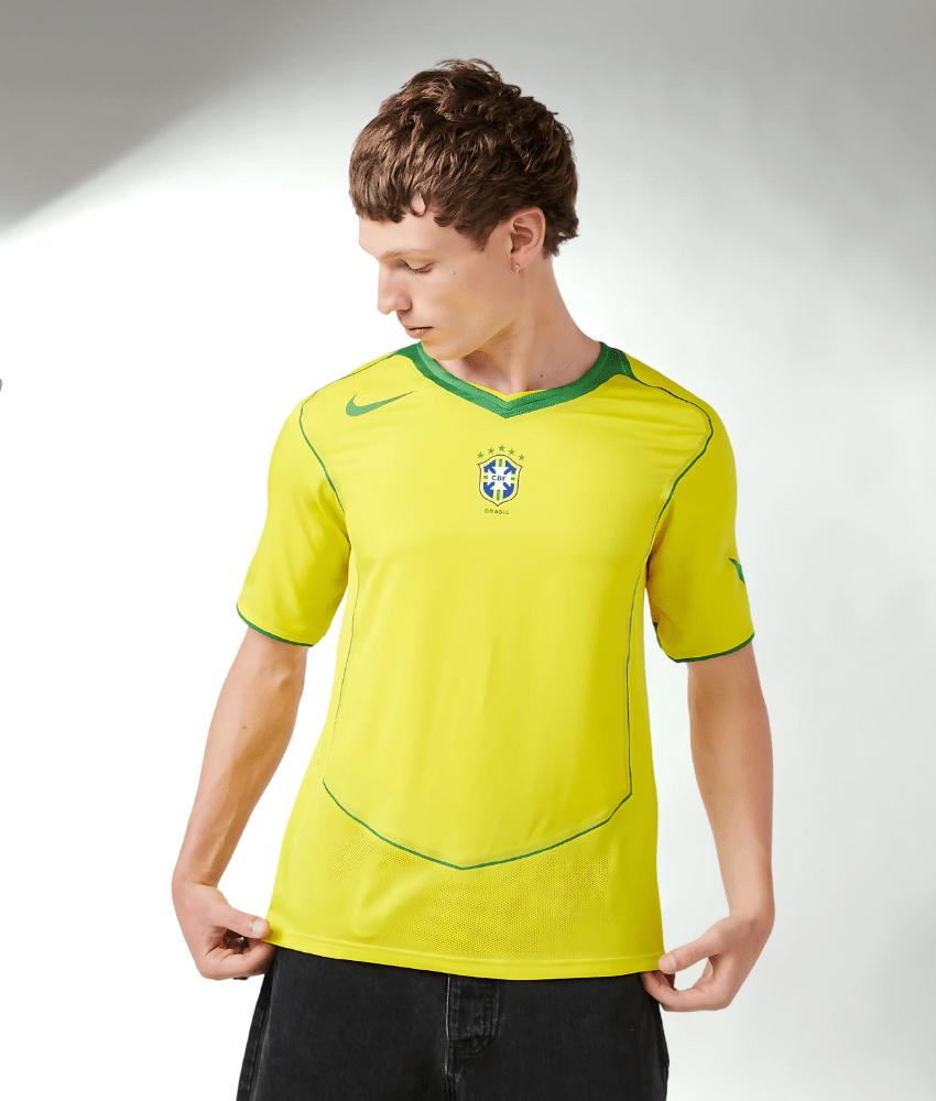 BRAZIL 2004 RETRO HOME SHIRT-Shirt - False9Fits
